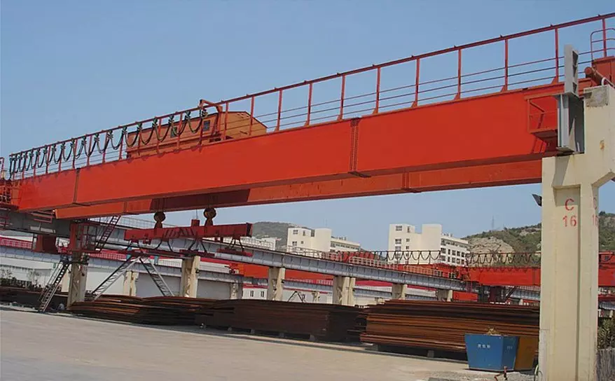 OVERHEAD CRANE 0012