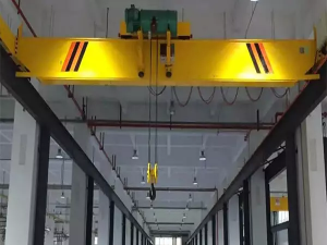 OVERHEAD CRANE 0002