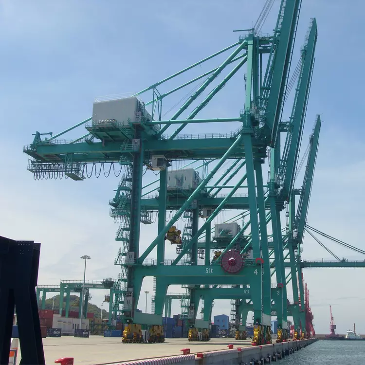 CONTAINER CRANE 0001