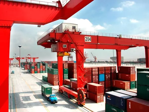 CONTAINER CRANE 0003