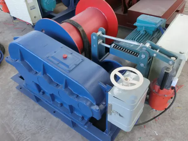 WINCH 0003