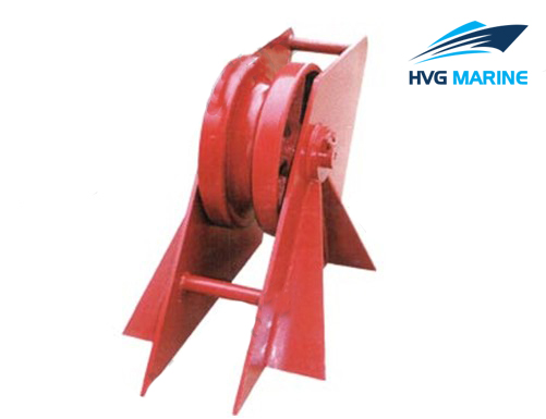 MOORING EQUIPMENT 0295