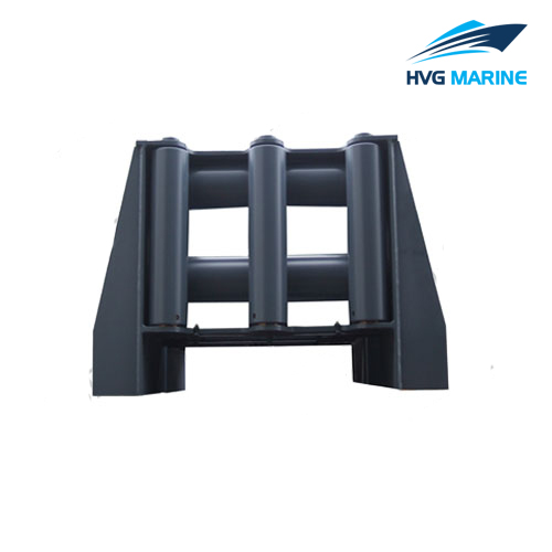 MOORING EQUIPMENT 0310