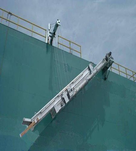 OUTFITTING EQUIPMENT 0172