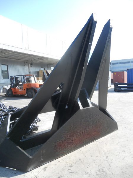 MOORING EQUIPMENT 0225