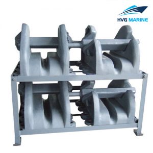 MOORING EQUIPMENT 0335