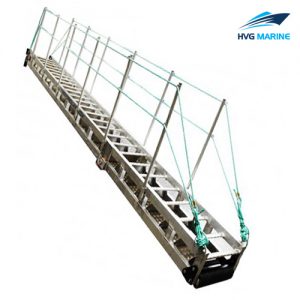 OUTFITTING EQUIPMENT 0173