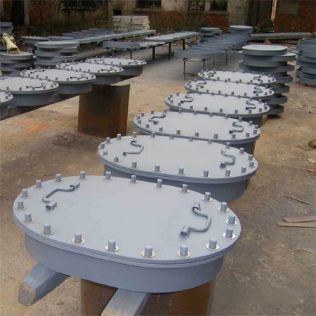 OUTFITTING EQUIPMENT 0171