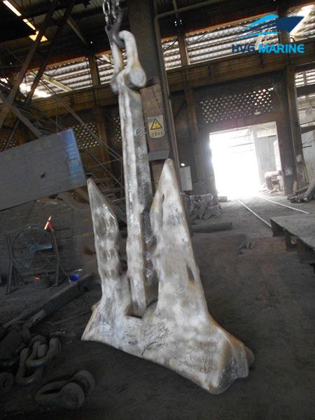MOORING EQUIPMENT 0198