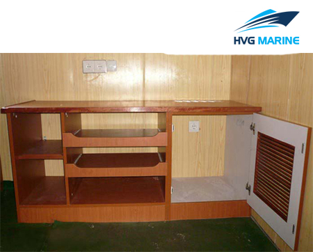 OUTFITTING EQUIPMENT 0046
