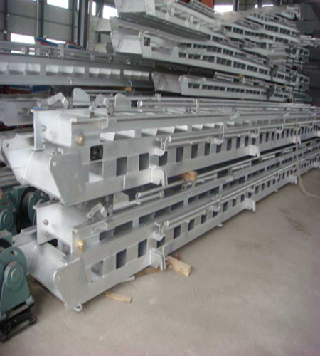 OUTFITTING EQUIPMENT 0172