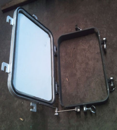 OUTFITTING EQUIPMENT 0222