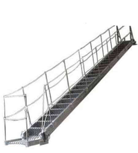 OUTFITTING EQUIPMENT 0174