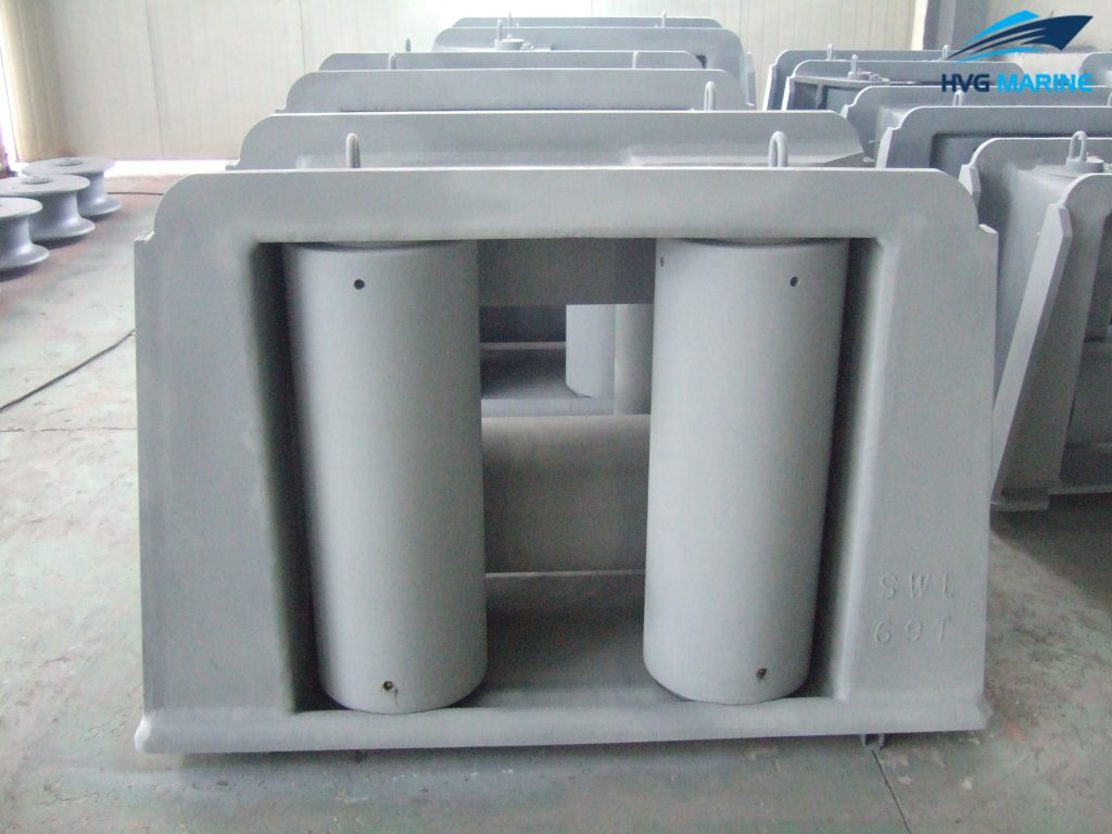 MOORING EQUIPMENT 0135