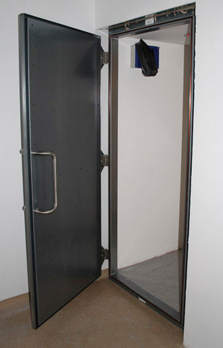OUTFITTING EQUIPMENT 0278
