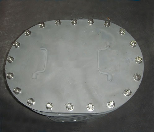 OUTFITTING EQUIPMENT 0369