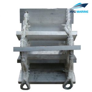 OUTFITTING EQUIPMENT 0395