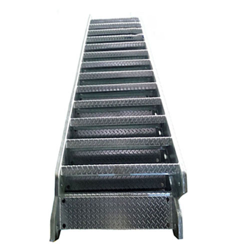 OUTFITTING EQUIPMENT 0388