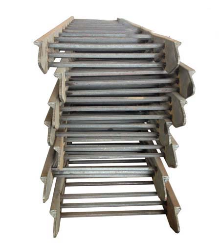 OUTFITTING EQUIPMENT 0387