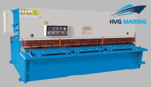 INDUSTRIAL EQUIPMENT 0142