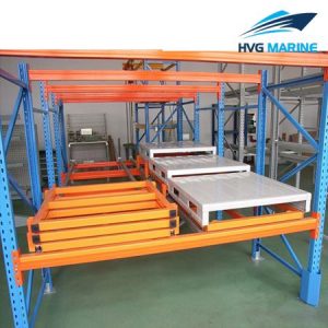 CONTAINER-SECURING FITTING 0018