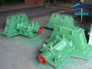 INDUSTRIAL EQUIPMENT 0048