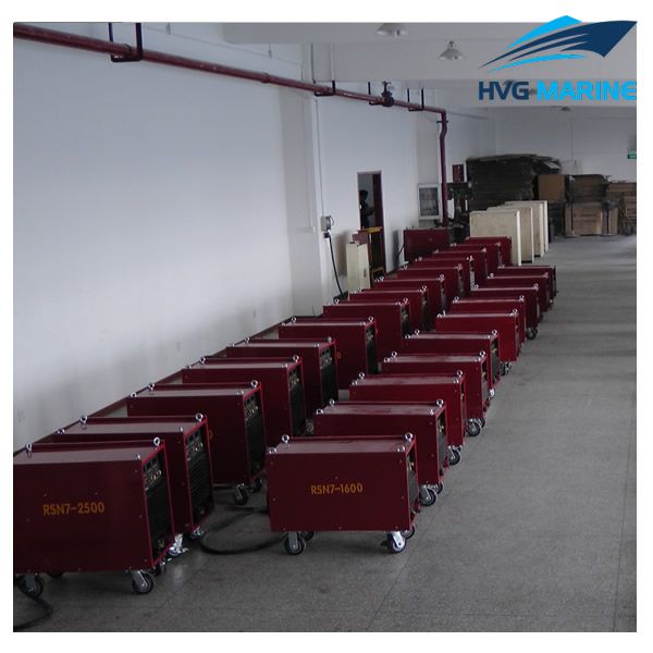 INDUSTRIAL EQUIPMENT 0180